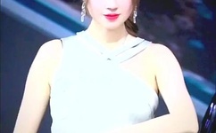 迈开腿让我看看你的那个部位作文